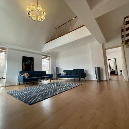 Kyra Luxury Penthouse Apartamento Sinaia Exterior foto
