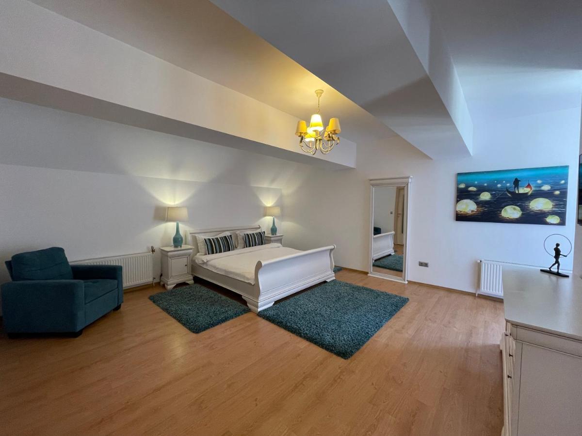 Kyra Luxury Penthouse Apartamento Sinaia Exterior foto