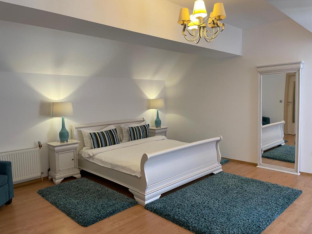 Kyra Luxury Penthouse Apartamento Sinaia Exterior foto