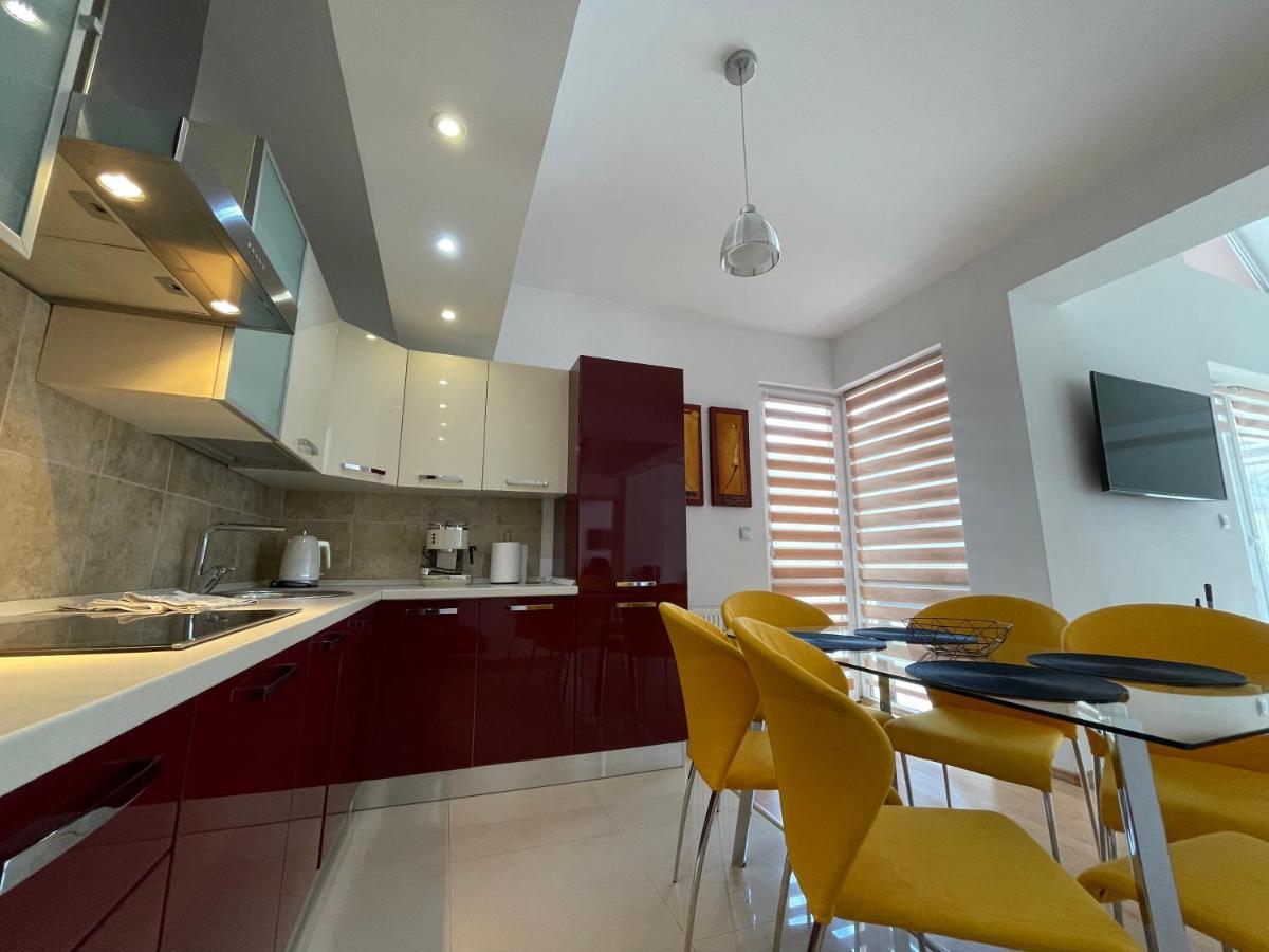 Kyra Luxury Penthouse Apartamento Sinaia Exterior foto